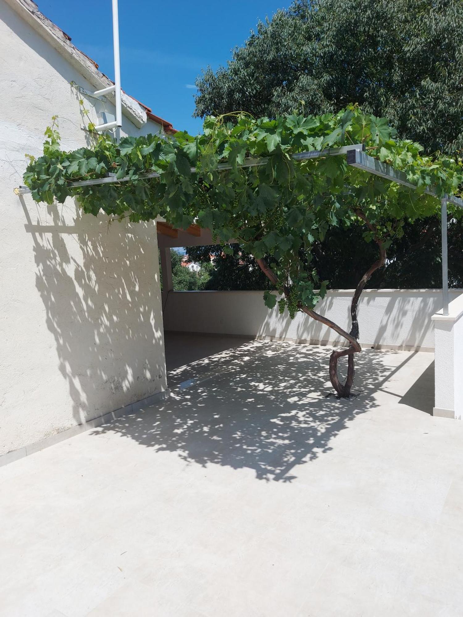 Holiday Home Dora Sutivan Exterior photo